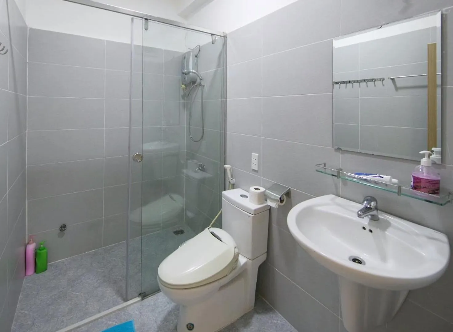 Aparments In Bui Vien Walking Street Apartment Ho Chi Minh City Vietnam