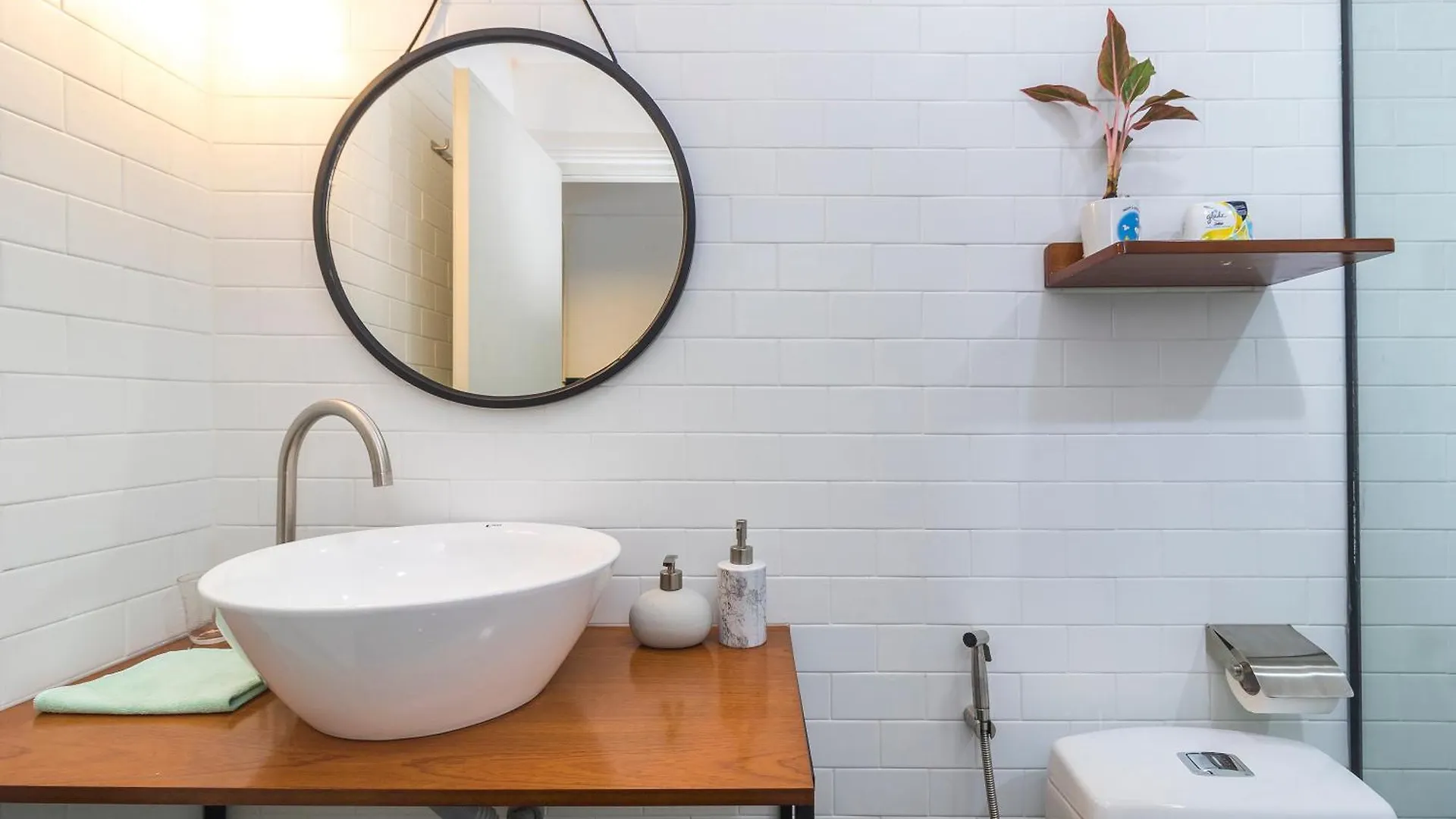 Homestay Aparments In Bui Vien Walking Street Apartment Ho Chi Minh City
