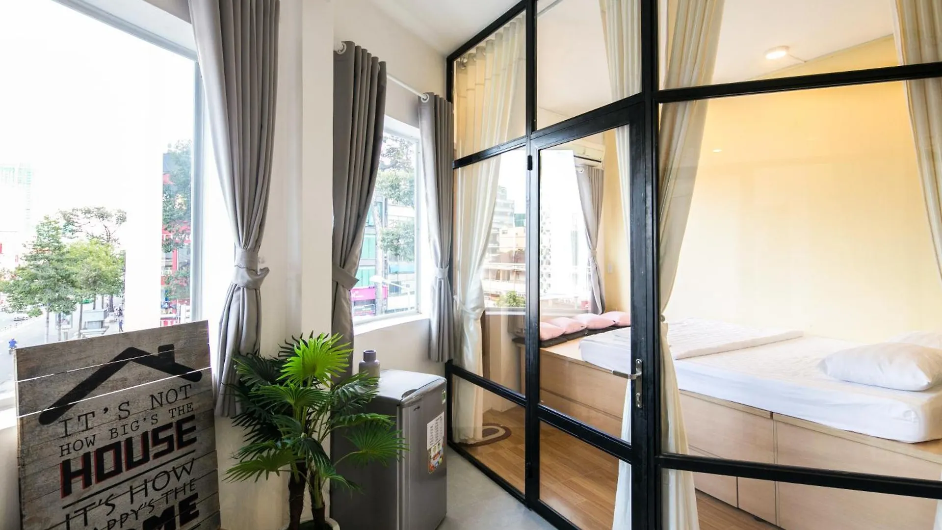 Aparments In Bui Vien Walking Street Apartment Ho Chi Minh City