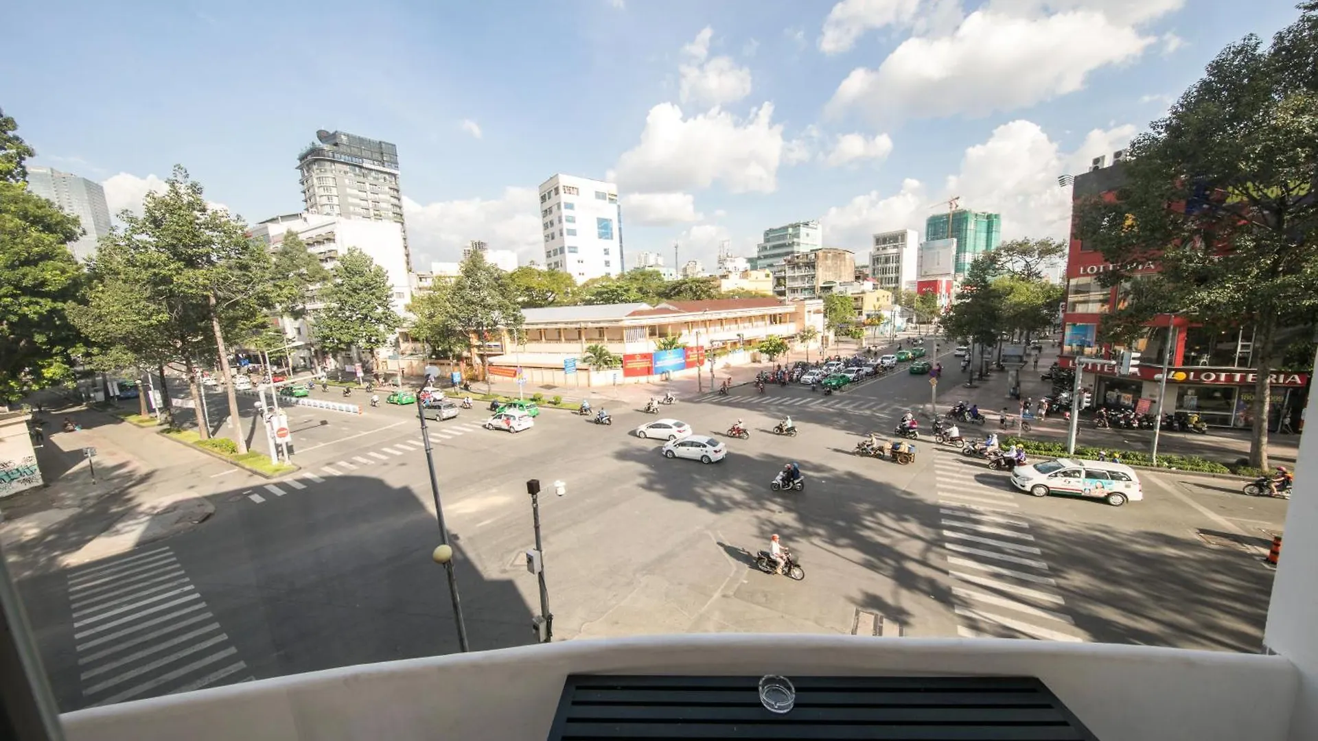 Aparments In Bui Vien Walking Street Apartment Ho Chi Minh City Homestay