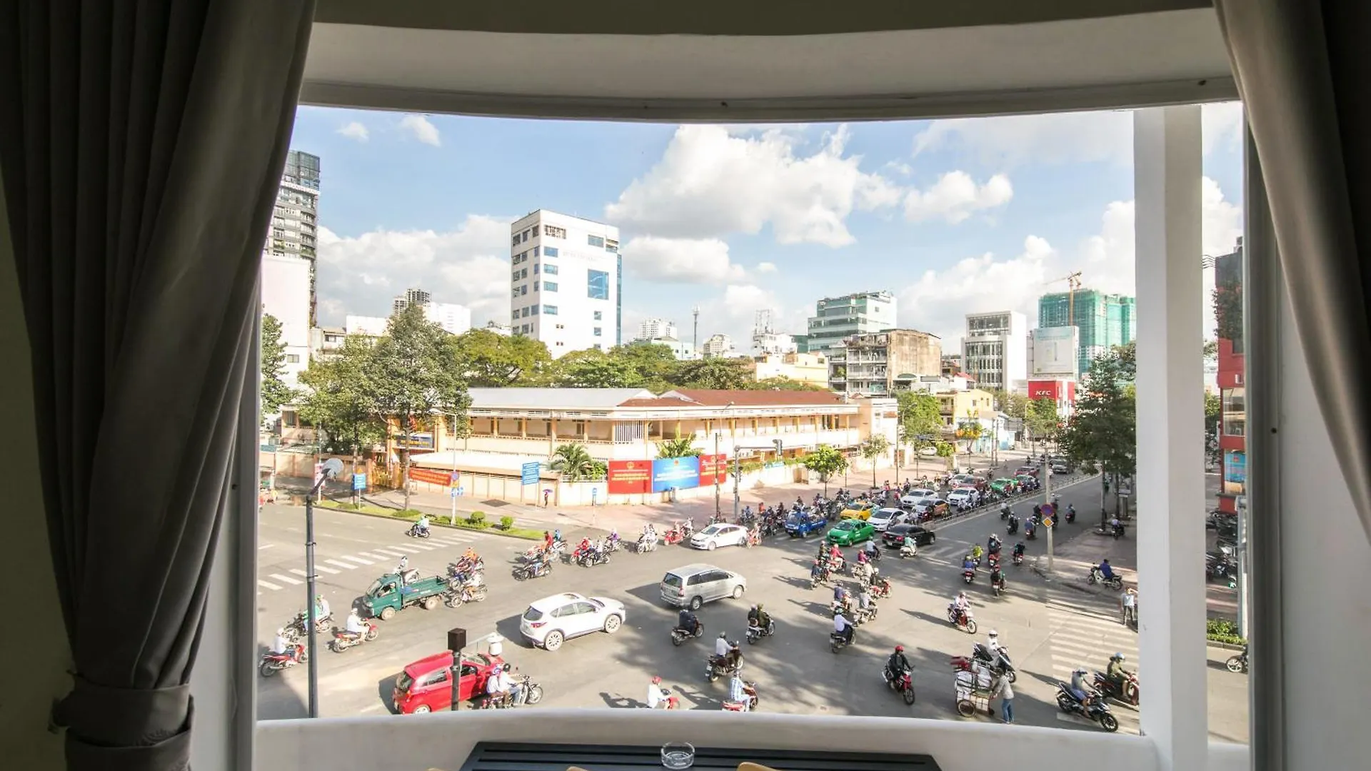 Homestay Aparments In Bui Vien Walking Street Apartment Ho Chi Minh City